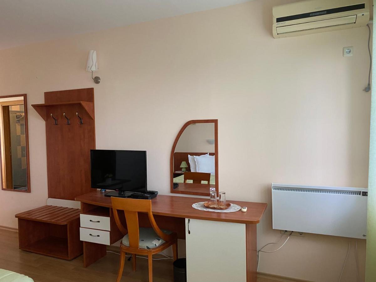Guest House Golden Flake 4Km From Bolata Beach Bŭlgarevo Exterior foto
