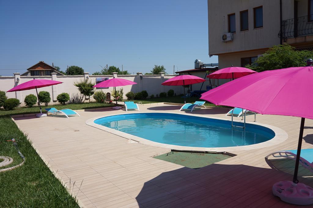 Guest House Golden Flake 4Km From Bolata Beach Bŭlgarevo Exterior foto