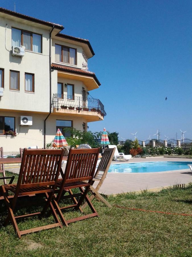 Guest House Golden Flake 4Km From Bolata Beach Bŭlgarevo Exterior foto